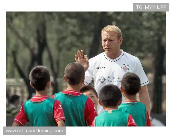 德甲俱乐部社区计划扩展，青少年足球培训参与人数创新高